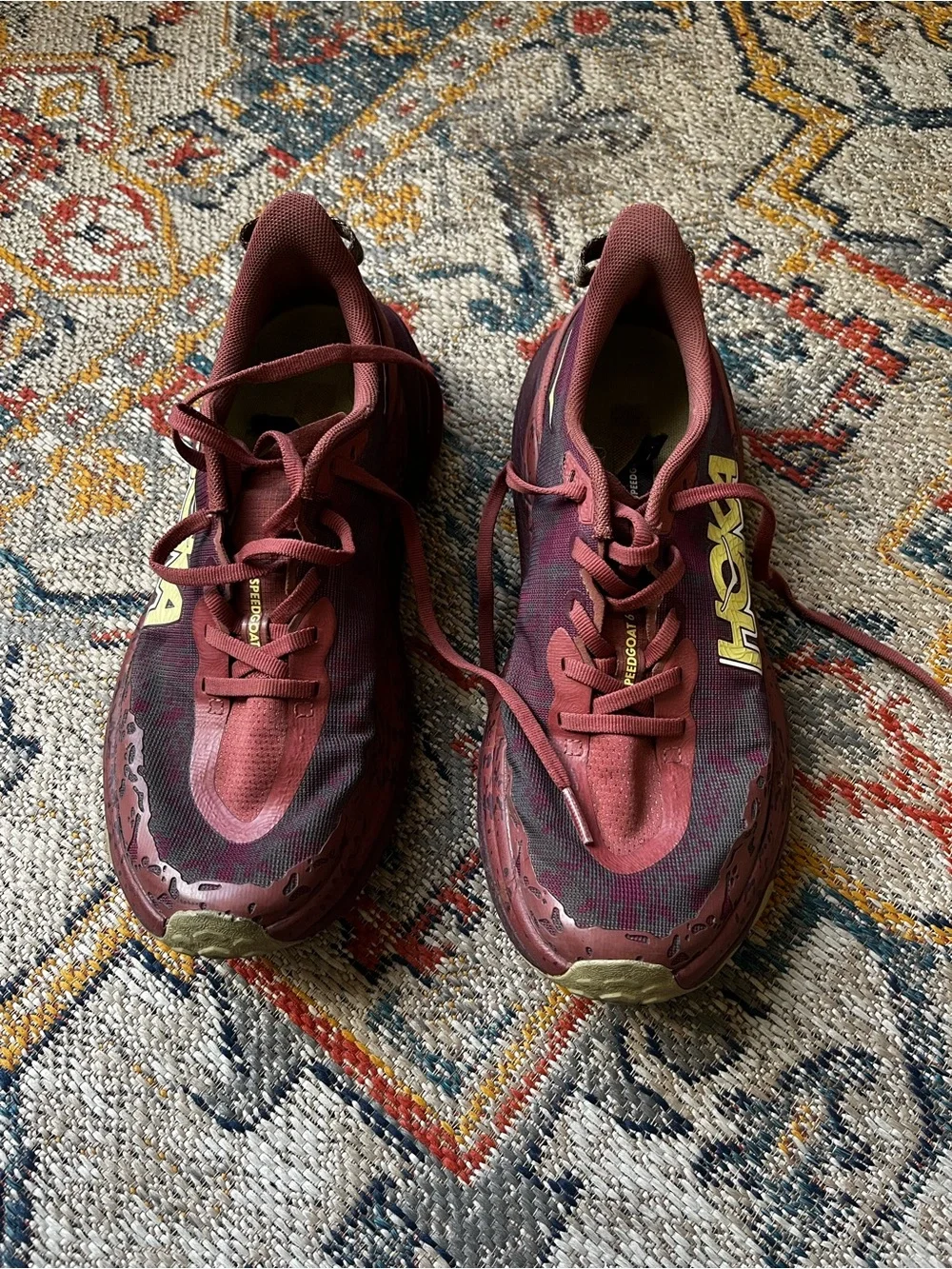 Hoka Speedgoat 6 Women's Burgundy and Yellow Athletic Running Shoes Size 8.5